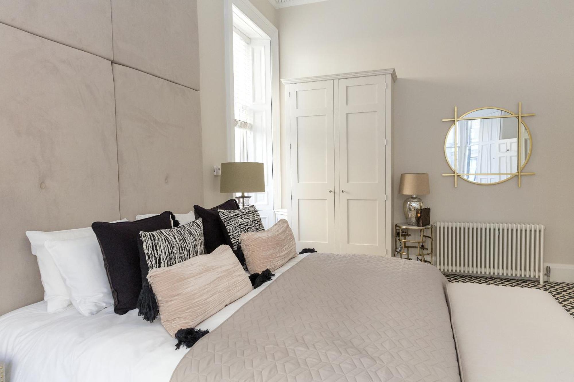Superior Doppel- oder Zweibettzimmer mit Stadtblick