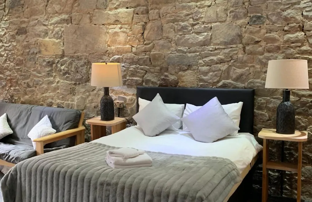 Royal Mile Suites By The Castle-1